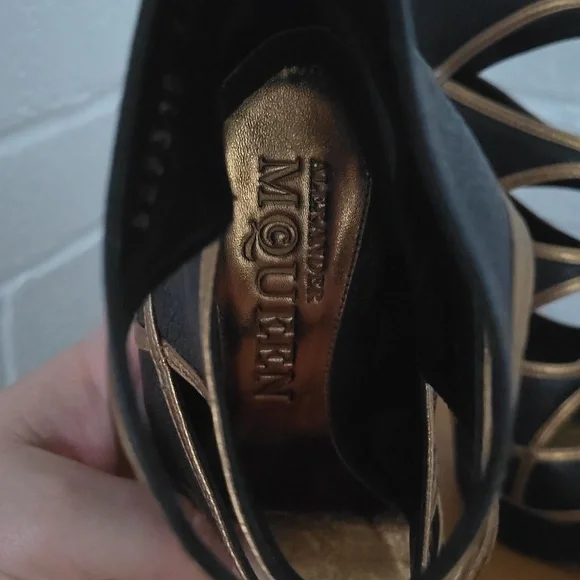 Alexander McQueen High Armadillo Boot 130 NWOT - Picture 4 of 12